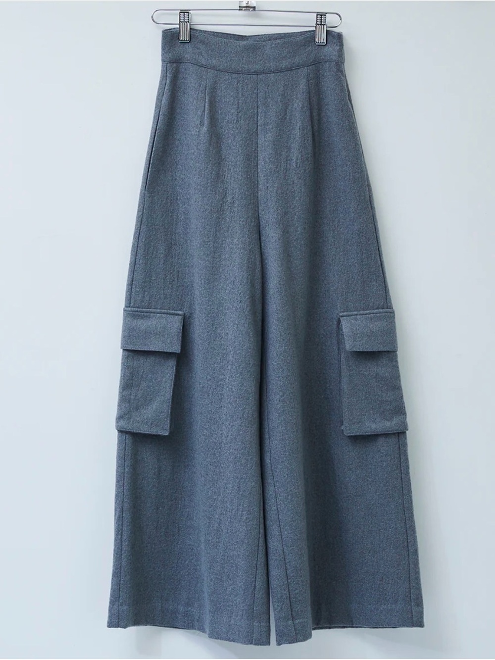 Atelier Delphine Catonia Cropped‎ Cargo Pants Women's Size XS Wide Leg Wool Gray